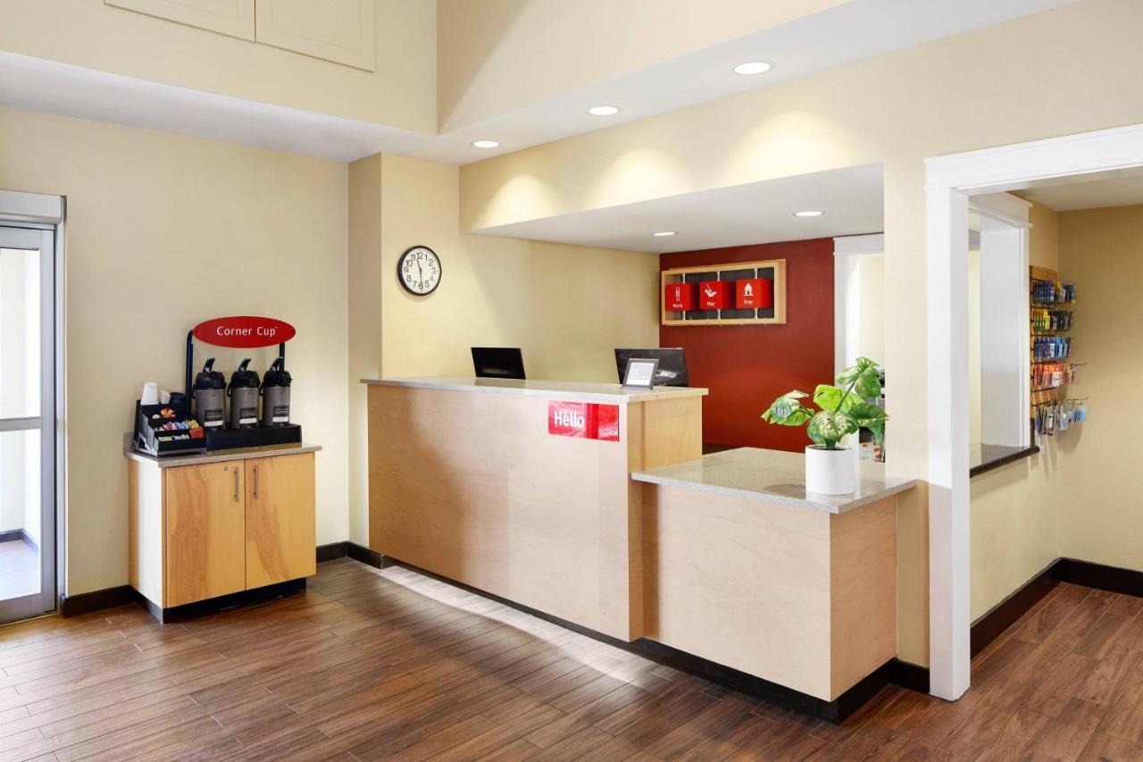 Hotel Towneplace At Arizona Mills Mall